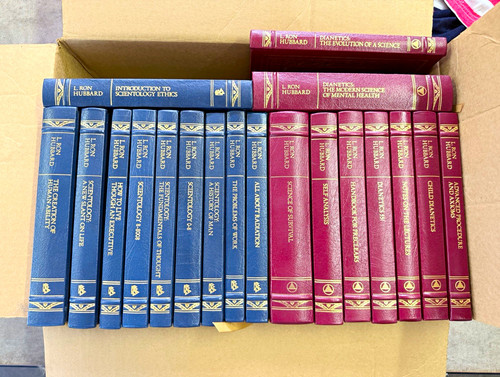 Ron hubbard dianetics - hubbard,